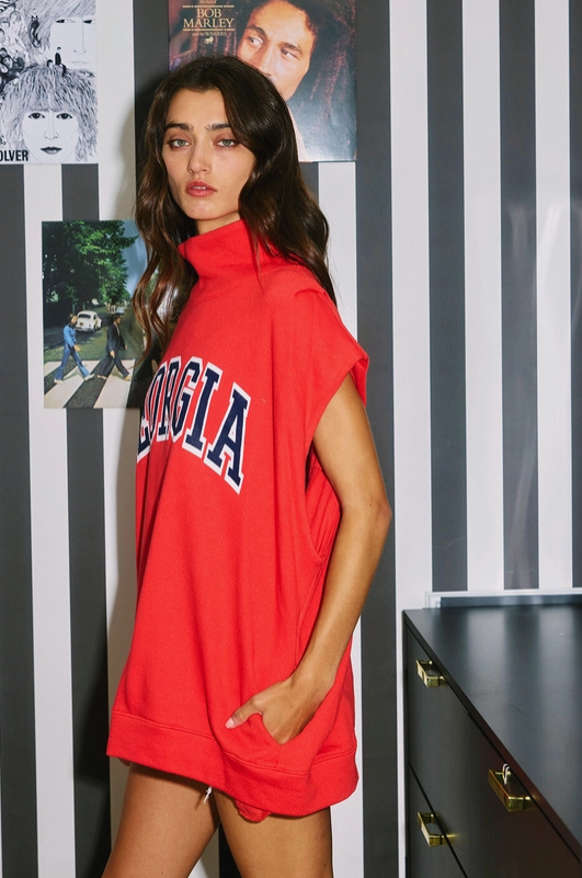 🐾 Georgia Bulldogs Oversized Sleeveless Turtleneck Top – Red image 2