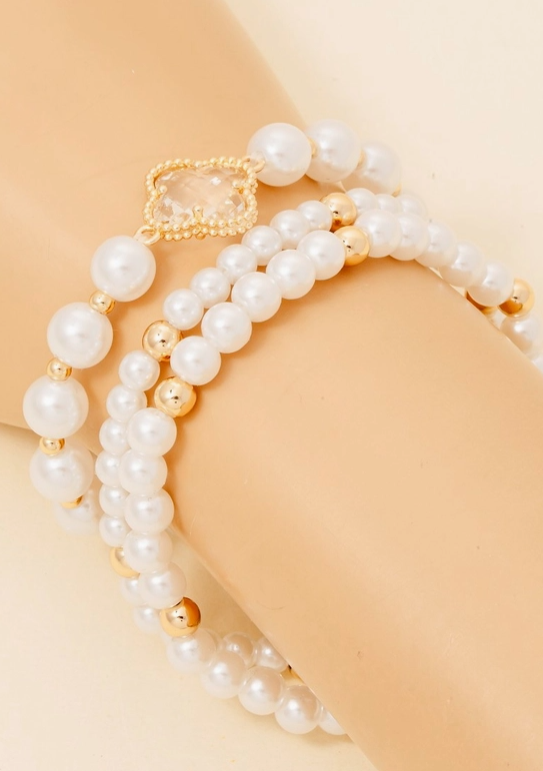 Pearl Clover Bracelet Set 🤍✨ image 1