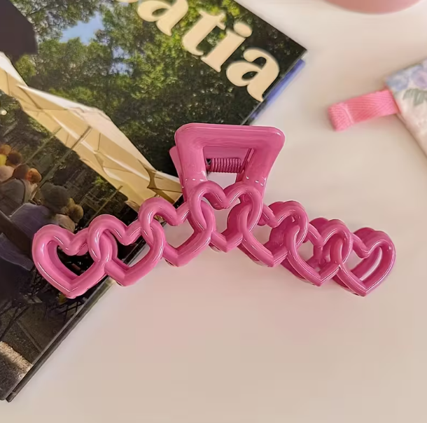Heart Patterned Hairclip image 2