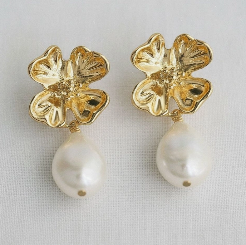 Baroque-Inspired Freshwater Pearl Drop Earrings image 0