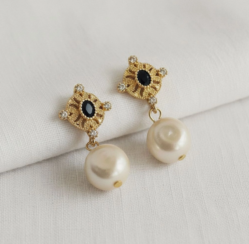 Vintage Inspired Freshwater Pearl Cubic Zirconia Dangle Earr image 0