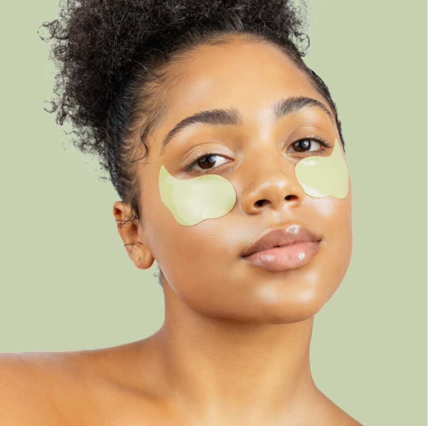 Strawberry Matcha Latte Depuffing & Hydrating Eye Patches image 2
